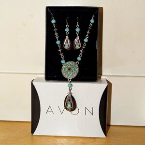NIB 2009 Avon Boho Necklace and Earrings Set